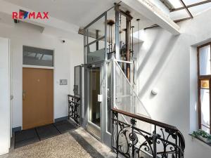 Prodej bytu 3+1, Praha - Staré Město, Karlova, 158 m2