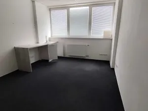 Pronájem kanceláře, Kolín, Plynárenská, 19 m2