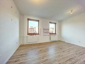Pronájem bytu 3+1, Jindřichův Hradec, Kosmonautů, 82 m2