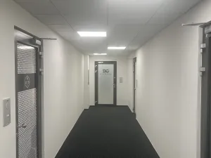 Pronájem obchodního prostoru, Praha - Karlín, Křižíkova, 250 m2