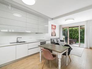 Prodej bytu 3+kk, Praha - Břevnov, Skokanská, 92 m2