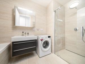 Prodej bytu 3+kk, Praha - Břevnov, Skokanská, 92 m2