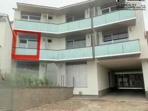 Pronájem bytu 1+kk, Brno, Faměrovo náměstí, 47 m2