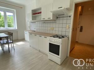 Prodej bytu 2+kk, Vsetín, Josefa Sousedíka, 54 m2