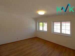 Pronájem bytu 3+kk, Karlovy Vary, U Trati, 75 m2