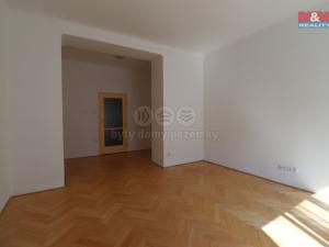 Pronájem bytu 1+1, Praha, Za Pohořelcem, 46 m2