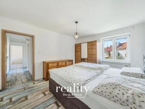 Prodej bytu 3+1, Znojmo, nám. Kpt. Otm. Chlupa, 73 m2