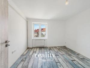 Prodej bytu 3+1, Znojmo, nám. Kpt. Otm. Chlupa, 73 m2