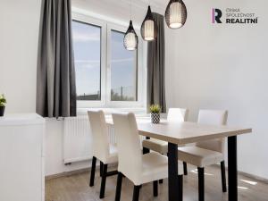 Prodej rodinného domu, Podbořany, Bílý kopec, 140 m2