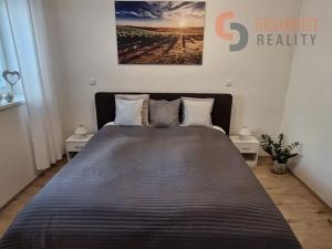 Prodej bytu 2+kk, Mikulov, Koněvova, 46 m2