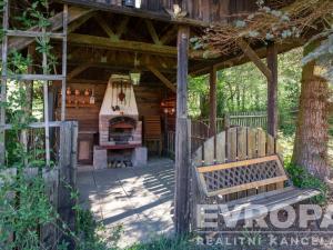 Prodej chalupy, Holenice, 130 m2