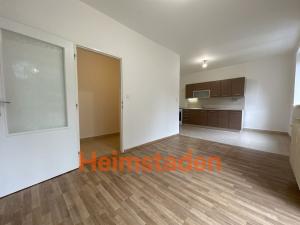 Pronájem bytu 2+kk, Ostrava - Poruba, Hlavní třída, 42 m2