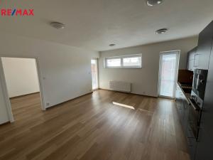 Pronájem bytu 2+kk, Zlín, Zálešná II, 50 m2