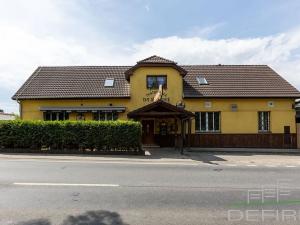 Prodej vícegeneračního domu, Praha - Újezd nad Lesy, Starokolínská, 510 m2