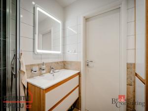 Prodej bytu 3+1, Praha - Krč, Zelený pruh, 63 m2