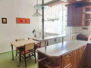 Pronájem bytu 3+kk, Ostrava, Slavíkova, 81 m2