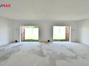 Prodej garáže, Předměřice nad Labem, 44 m2