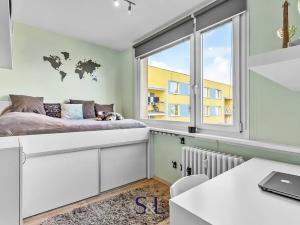 Pronájem bytu 4+1, Liberec, Gagarinova, 78 m2