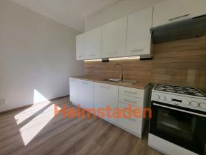 Pronájem bytu 2+1, Karviná - Nové Město, Nedbalova, 50 m2