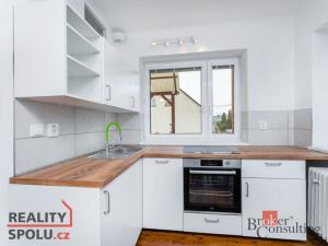 Pronájem bytu 2+kk, Praha - Dubeč, K pastvinám, 42 m2