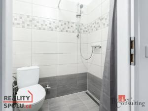 Pronájem bytu 2+kk, Praha - Dubeč, K pastvinám, 42 m2