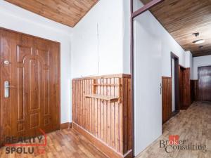Pronájem bytu 2+kk, Praha - Dubeč, K pastvinám, 42 m2