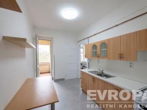 Pronájem bytu 2+1, Praha - Střešovice, Na Malovance, 56 m2