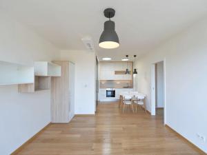 Pronájem bytu 2+kk, Praha - Dejvice, Zemědělská, 50 m2