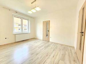 Pronájem bytu 2+1, Velké Opatovice, Pod Strážnicí, 57 m2