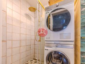 Prodej bytu 3+kk, Ostrava, Sokolovská, 73 m2