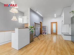 Pronájem kanceláře, Plzeň, Plaská, 65 m2