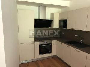 Prodej bytu 2+kk, Praha - Košíře, Naskové, 58 m2
