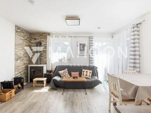 Prodej rodinného domu, Kamenice, Hledíková, 116 m2