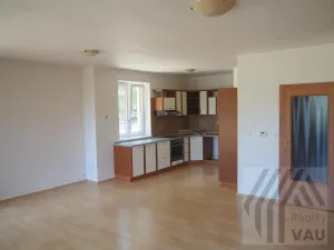 Pronájem rodinného domu, Dašice - Pod Dubem, 100 m2