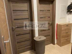 Pronájem bytu 2+kk, Chýně, Uherova, 53 m2