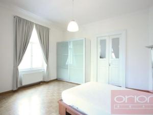 Pronájem bytu 3+kk, Praha - Smíchov, Zborovská, 76 m2