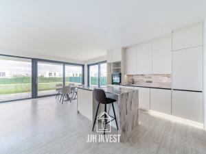 Prodej rodinného domu, Vysoký Újezd, Na Horizontu, 190 m2