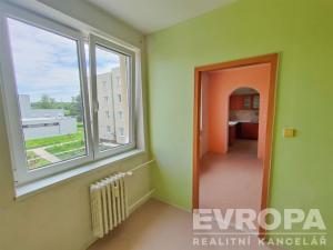 Prodej bytu 2+1, Chvaletice, Kolínská, 45 m2