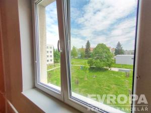 Prodej bytu 2+1, Chvaletice, Kolínská, 45 m2