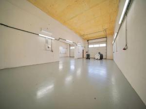 Pronájem obchodního prostoru, Říčany, Obchodní, 144 m2