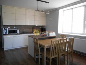 Prodej bytu 3+1, Sovětice, 92 m2
