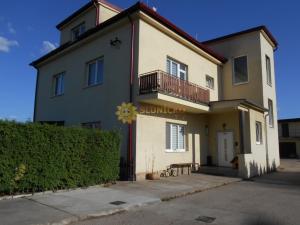 Prodej bytu 3+1, Sovětice, 92 m2