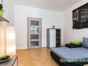 Pronájem bytu 2+1, Praha - Vokovice, Kladenská, 61 m2