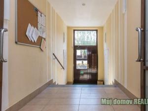 Pronájem bytu 2+1, Praha - Vokovice, Kladenská, 61 m2