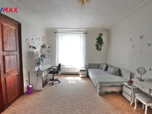 Prodej činžovního domu, Uničov, Masarykovo nám., 307 m2