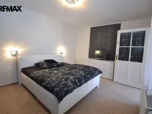 Prodej činžovního domu, Uničov, Masarykovo nám., 307 m2