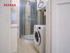 Pronájem bytu 2+kk, Praha - Holešovice, U průhonu, 49 m2