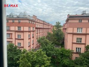 Pronájem bytu 2+kk, Praha - Holešovice, U průhonu, 49 m2
