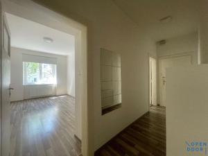 Pronájem bytu 2+1, Praha - Vršovice, Madridská, 61 m2