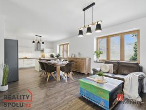 Prodej rodinného domu, Pchery - Humny, Kolmá, 206 m2
